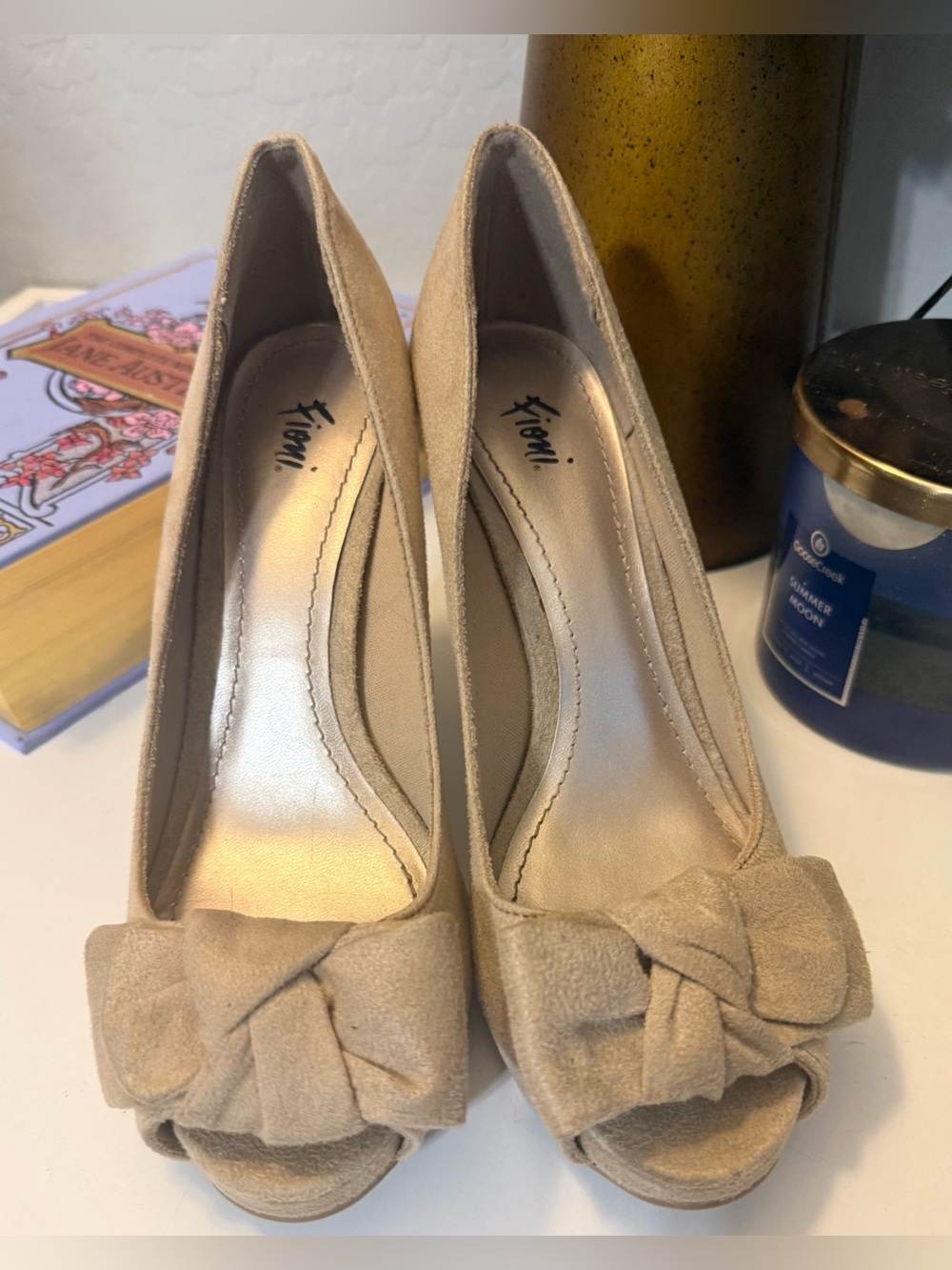 $6 FIONI Clothing Women's Beige Peep-Toe Kitten Heel Pumps New $6 WHEN BUNDLED